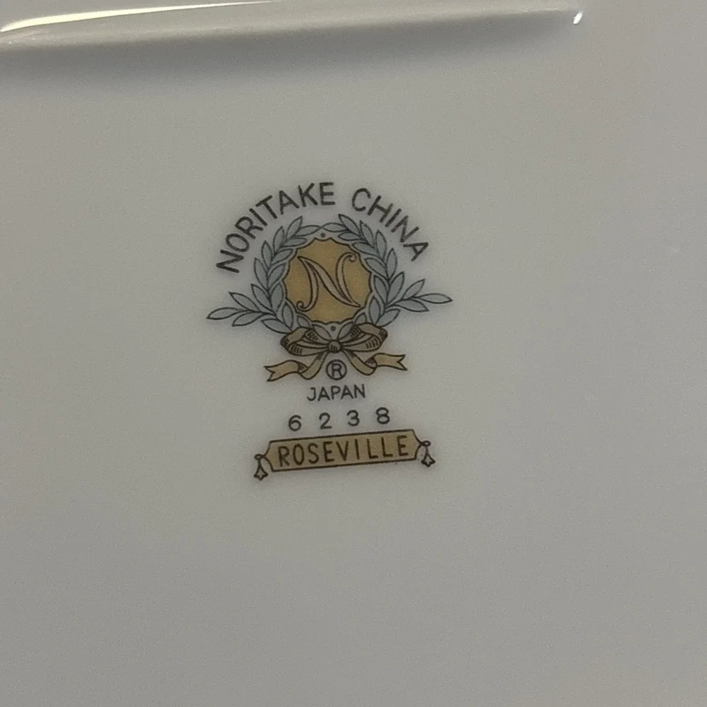 Noritake Roseville 6238 12 1/4